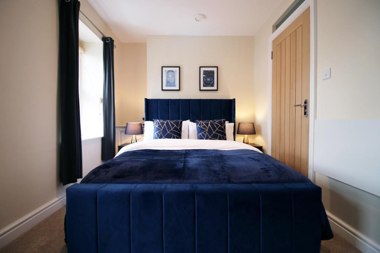 Luxury 4 Bedroom 4 Ensuite Home In Penarth カーディフ エクステリア 写真
