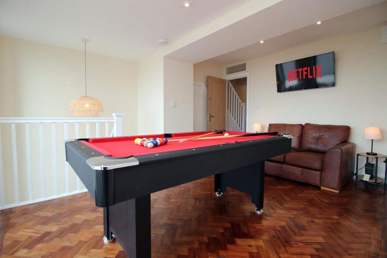Luxury 4 Bedroom 4 Ensuite Home In Penarth カーディフ エクステリア 写真