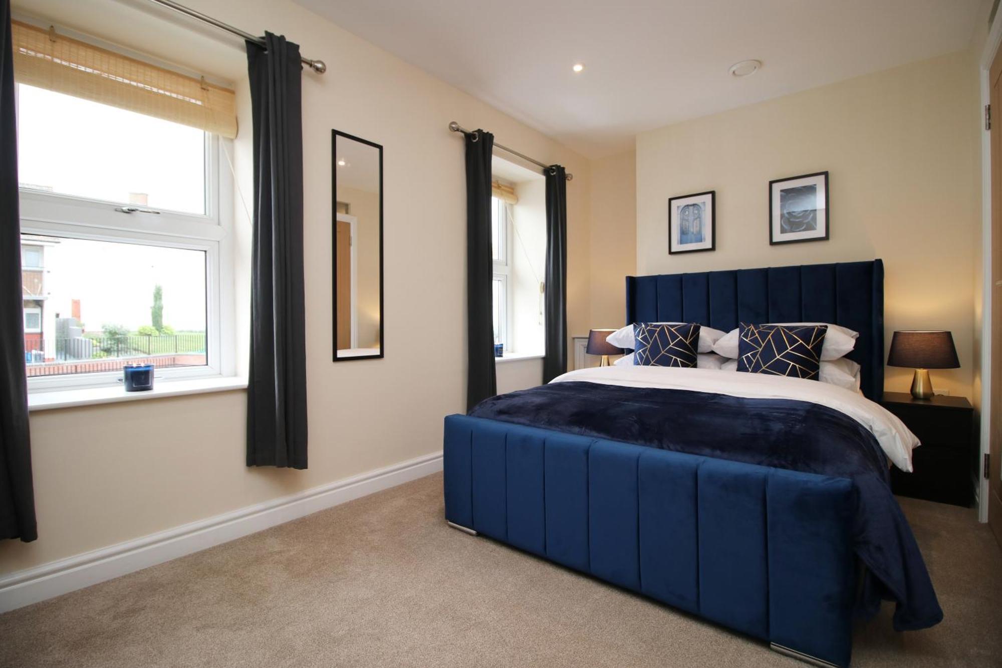 Luxury 4 Bedroom 4 Ensuite Home In Penarth カーディフ エクステリア 写真